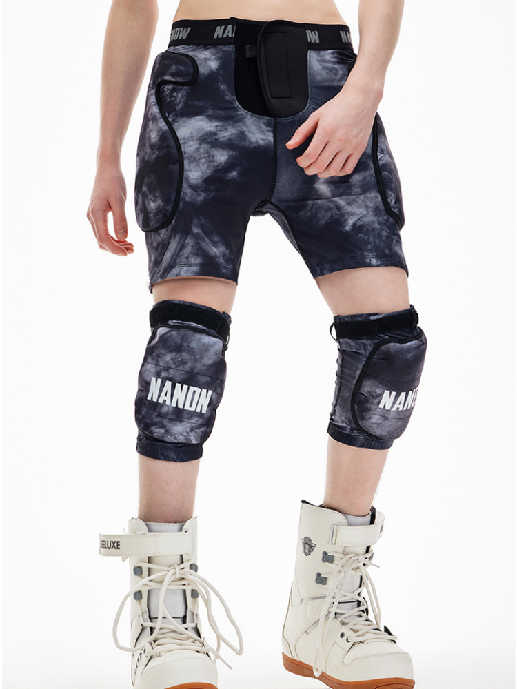 XwXwSeui Men Women Snow Shorts & Knee Pads Set