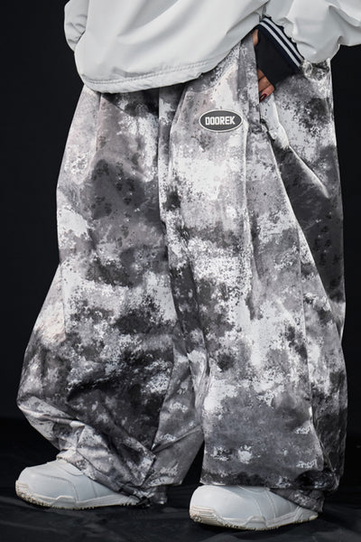 XwXwSeui Men and Women Insulated 3L Print Waterproof Baggy Snowboarding Pants