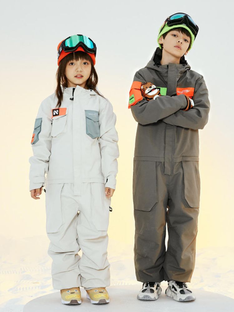 XwXwSeui Kids Insulated Waterproof Hooded Ski Jumpsuit